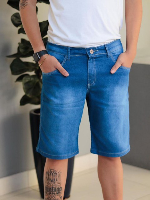 Bermuda masculina jeans com elastano versátil e moderna