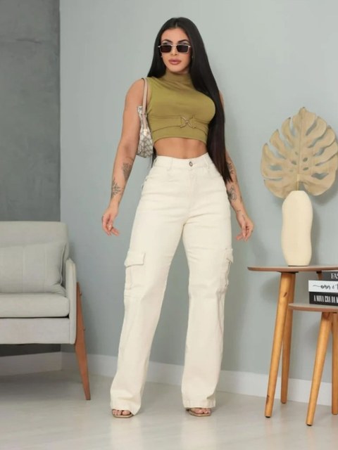 Calça wide leg cargo feminina