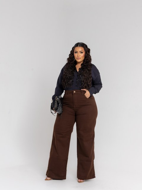 Calça wide leg jeans feminina plus size