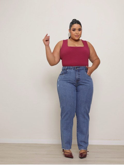 Calça mom jeans feminina plus size