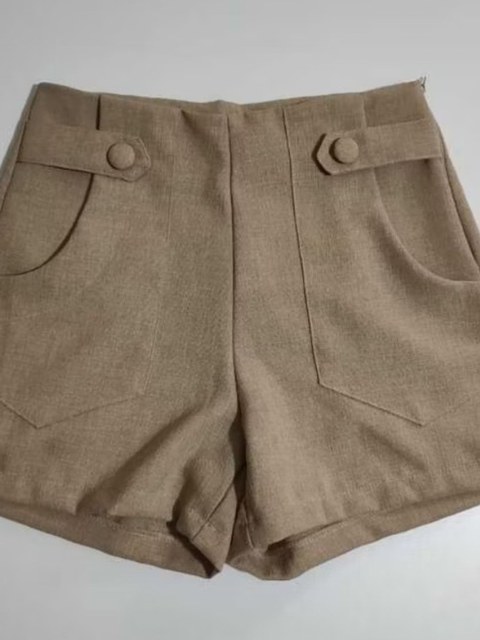 Short Linho Novidade Botoes Forrados