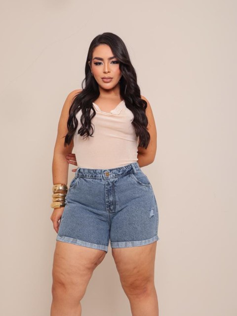 Short jeans feminino plus size