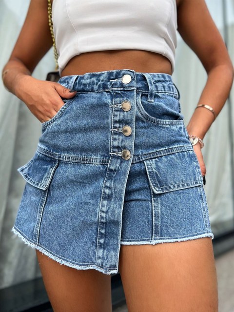 053-Shorts saia com botao citura alto