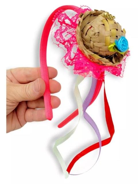 Tiara Junina, caipira festa junina