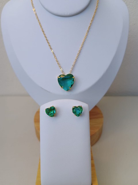 Conjunto dourado com coração verde Tiffany