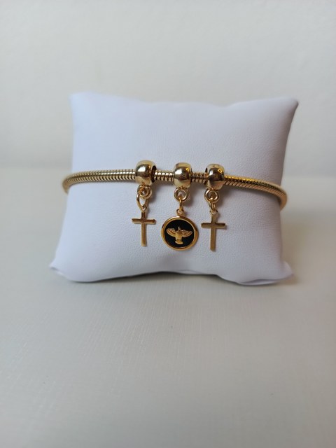 Pulseira com pingente de Cruz