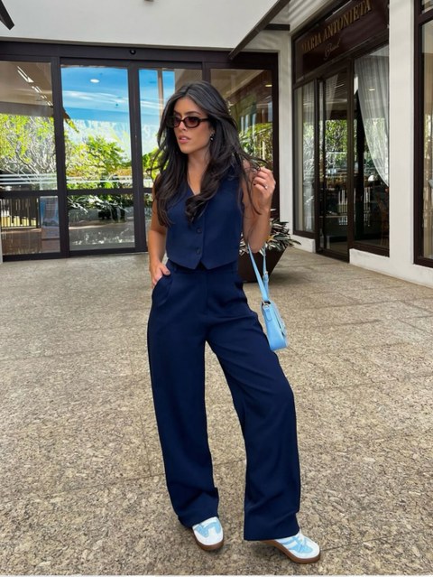 Colete com forro mesmo o tecido