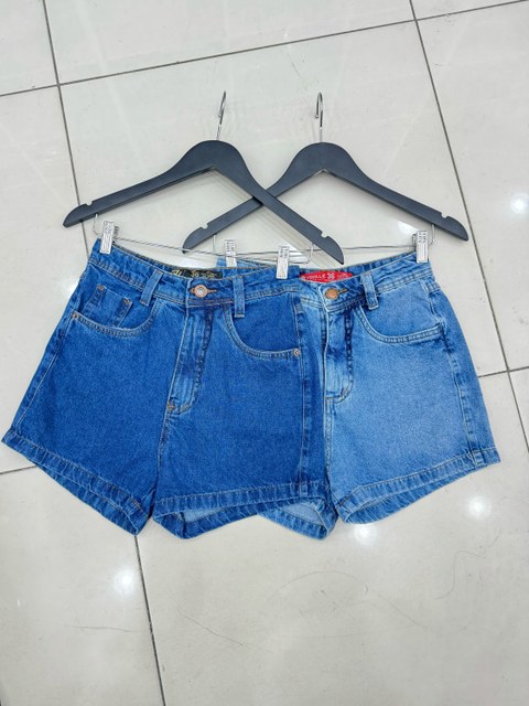 Short jeans feminina lisa