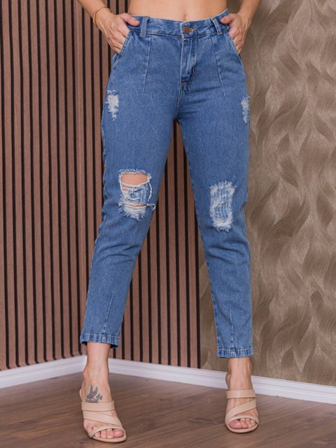 Calça Feminina Jeans Premium com pinça e detalhes destroyed
