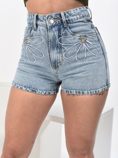 Shorts bordado sem lycra