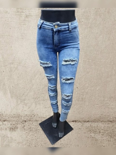 Calça jeans marmorizada rasgada 432