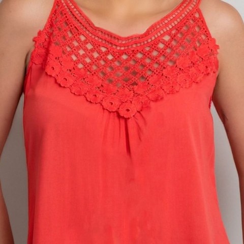 Blusa regata com perola renda feminina