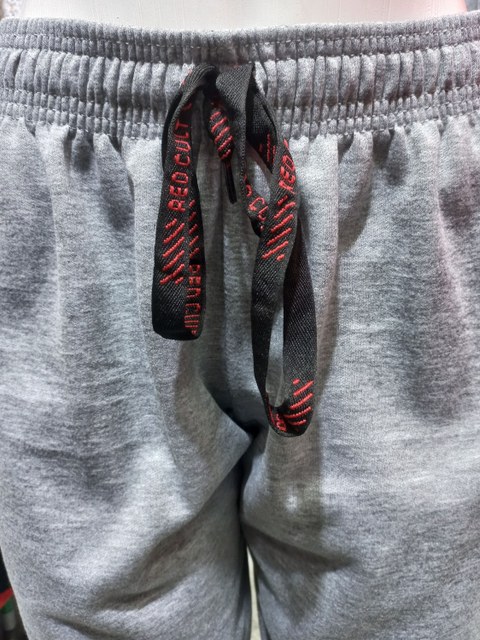 Calça de Moletom Punho
