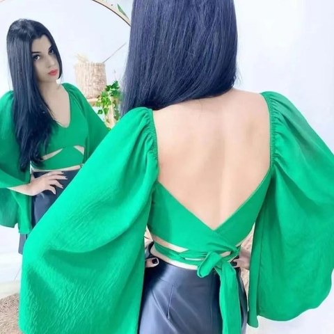 Blusa cropped com bojo tecido viscolinho Maya modas