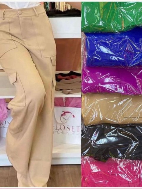 Calça cargo alfaiataria com elástico atras