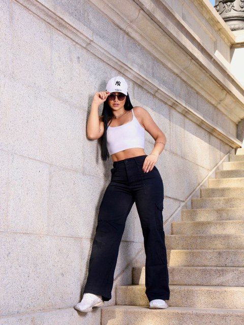 Calça cargo preta