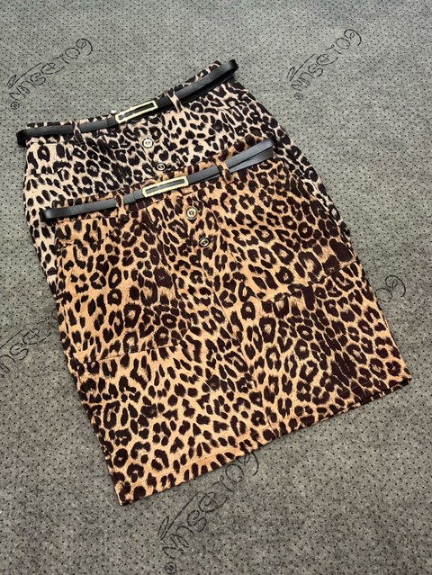 Saia suede onça com cinto