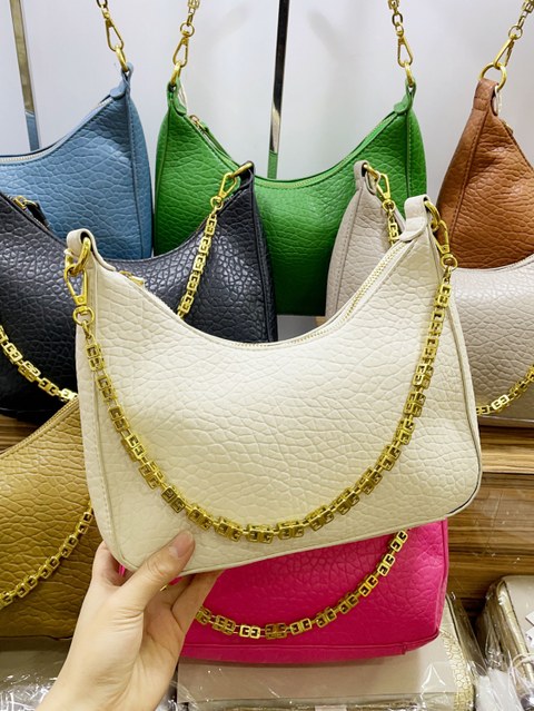Bolsa feminina 06077