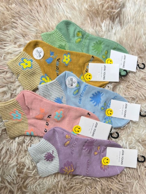 Kit 12 pares de meias feminina  cano médio brilhante fofas