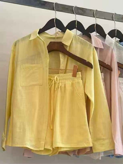 Cor Amarelo Claro