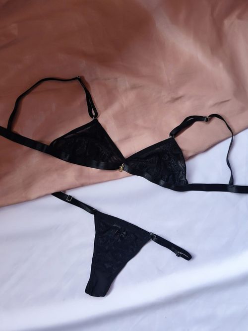 Cor Preta Black