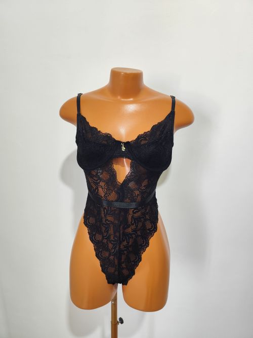 Cor Preta Black