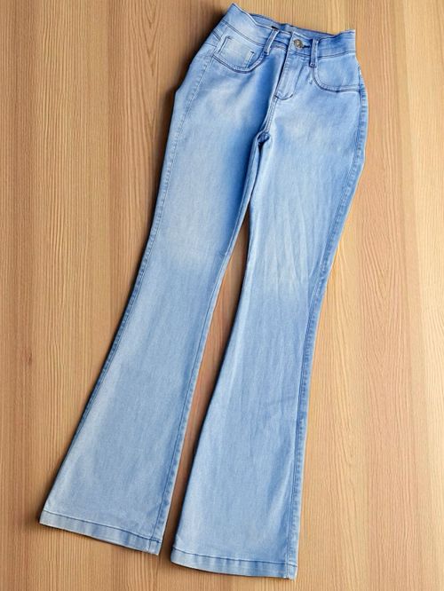 Cor Jeans Claro