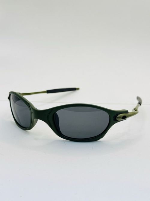 Cor Verde/Preto