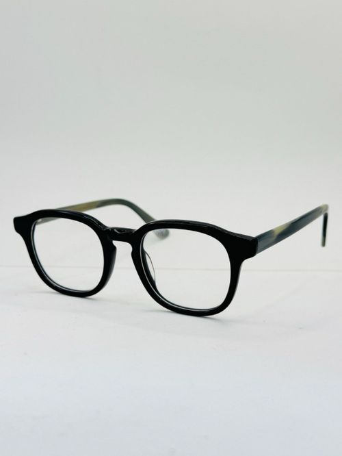 Cor Preto e Cinza