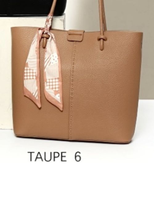 Cor Taupe
