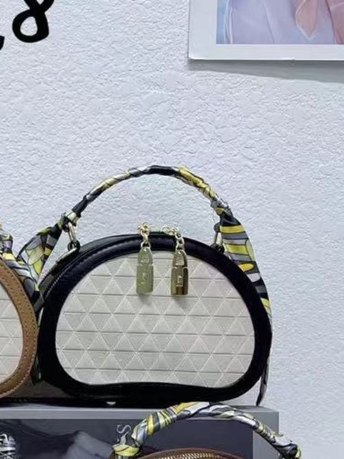 Cor Preto/Branco