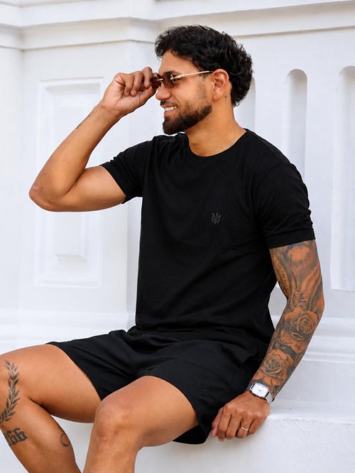 Cor Preto