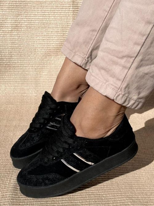 Cor Preto
