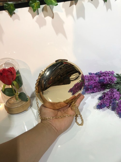 Cor Dourado