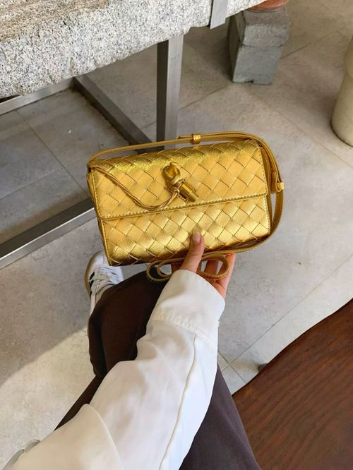 Cor Dourado