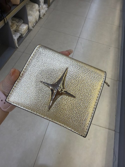 Cor Dourado