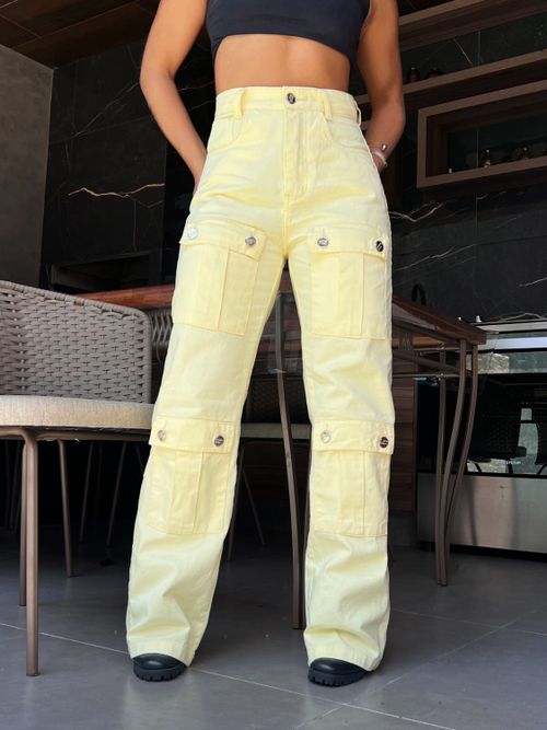 Cor Amarelo Bebê