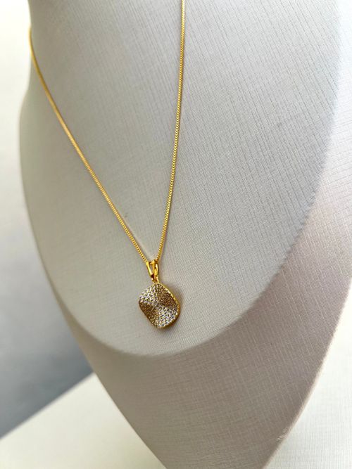 Cor Dourado