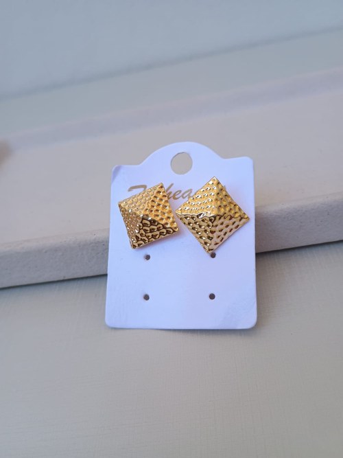 Cor Dourado