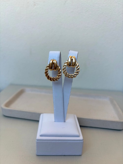 Cor Dourado