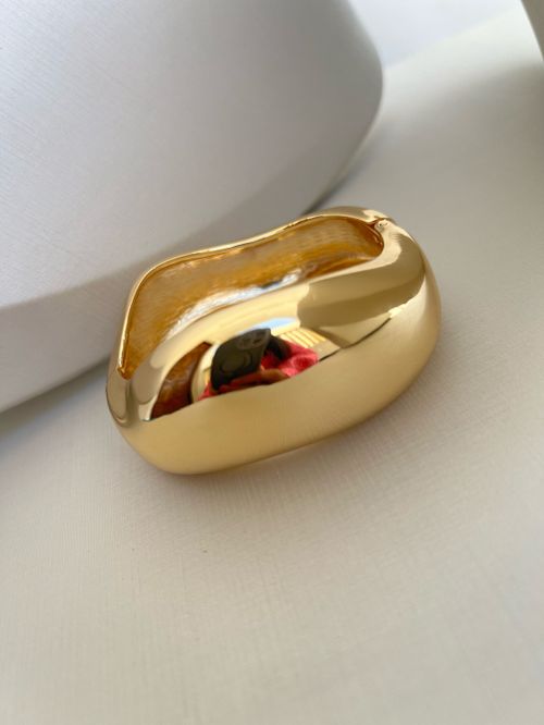 Cor Dourado