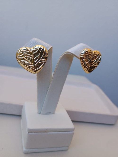 Cor Dourado
