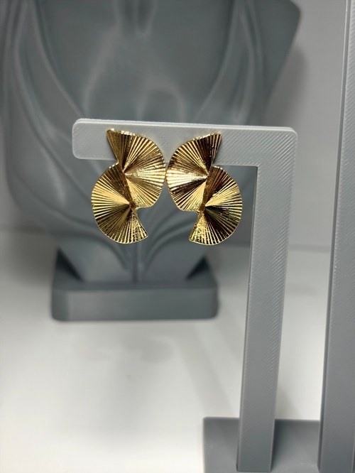 Cor Dourado