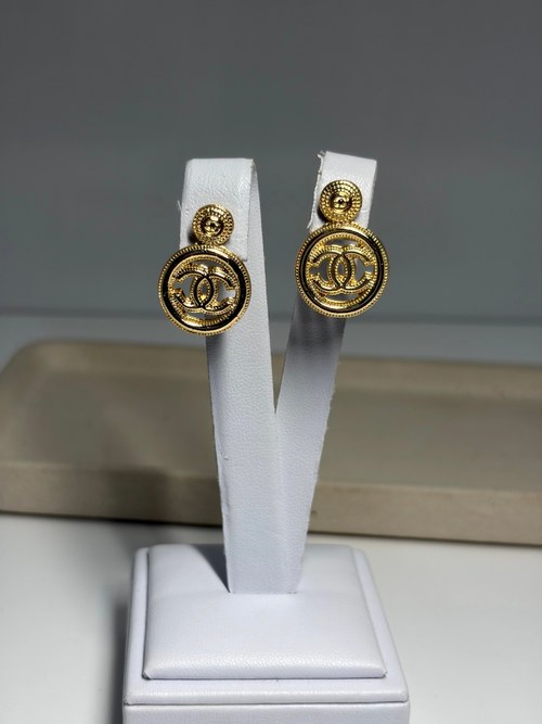Cor Dourado