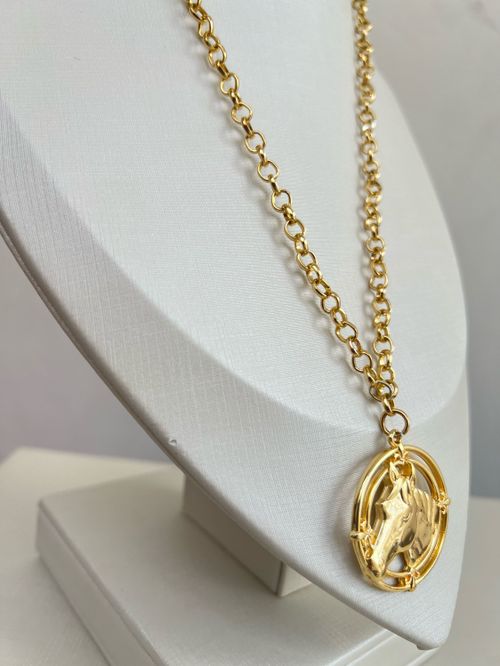 Cor Dourado