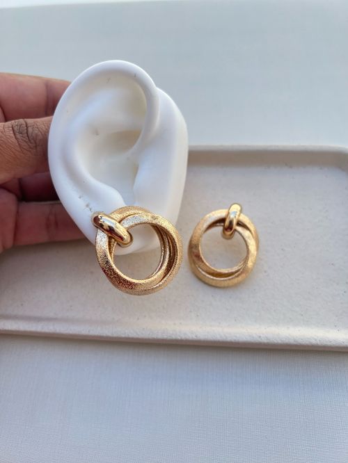 Cor Dourado
