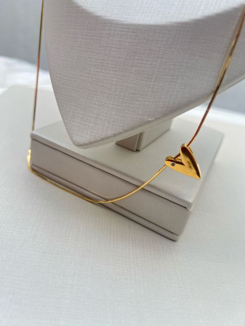 Cor Dourado