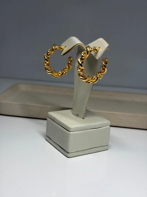 Cor Dourado