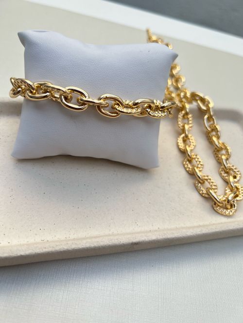 Cor Dourado