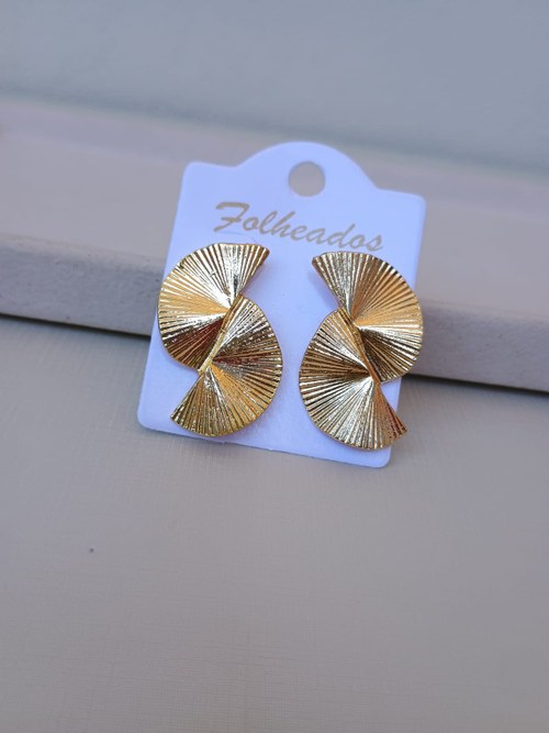 Cor Dourado